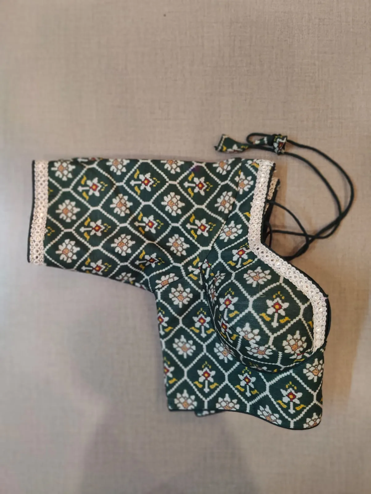 50w317-RO  Green Kalamkari Printed Saree Blouse