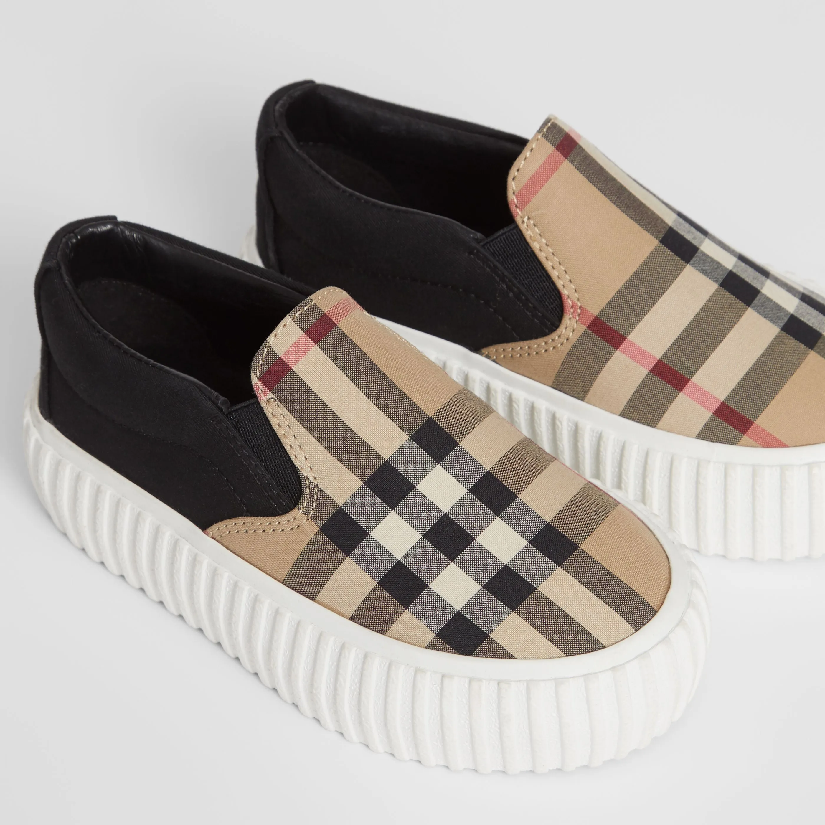 BURBERRY CA TRAINERS