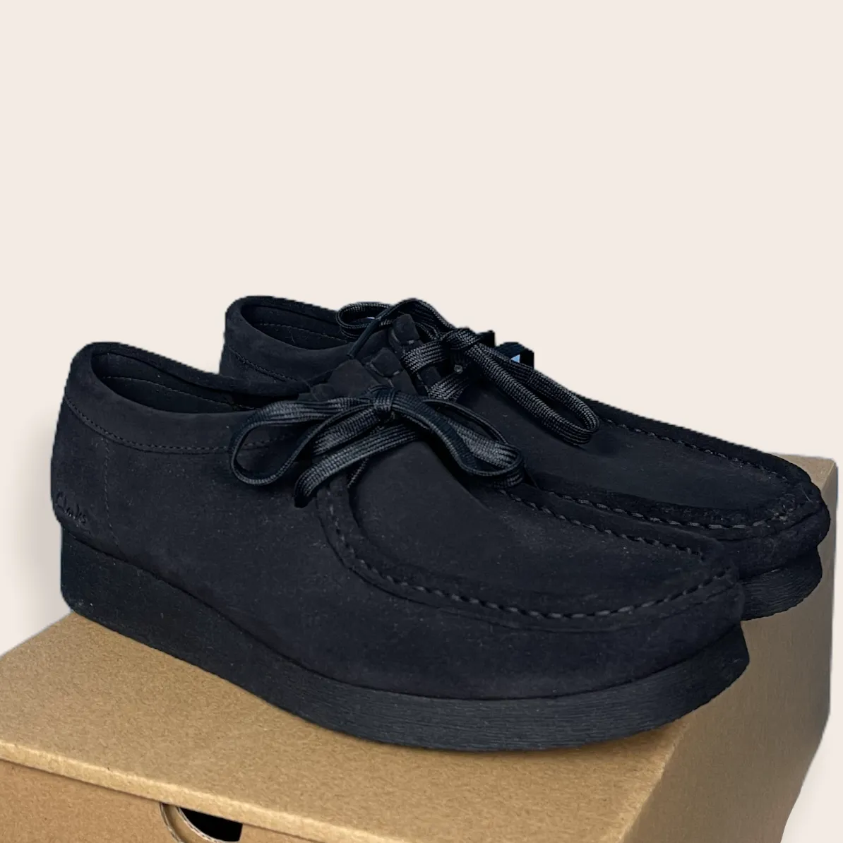 Clarks Wallabee trainers