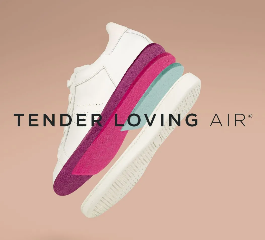 Cru: Vintage White Trainers