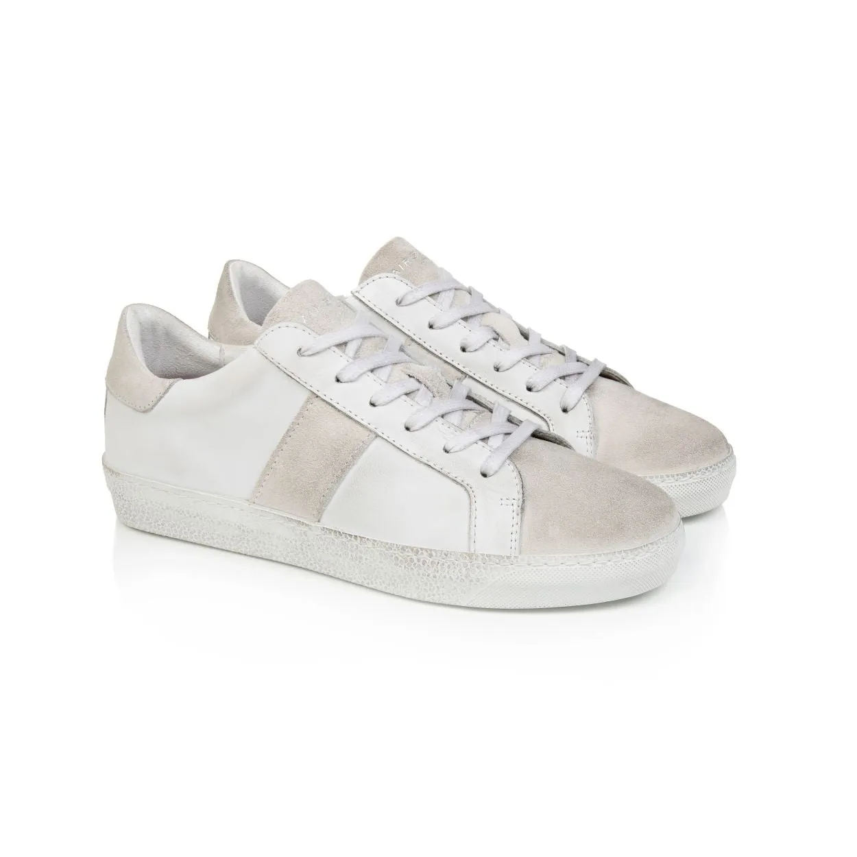 Cru: Vintage White Trainers