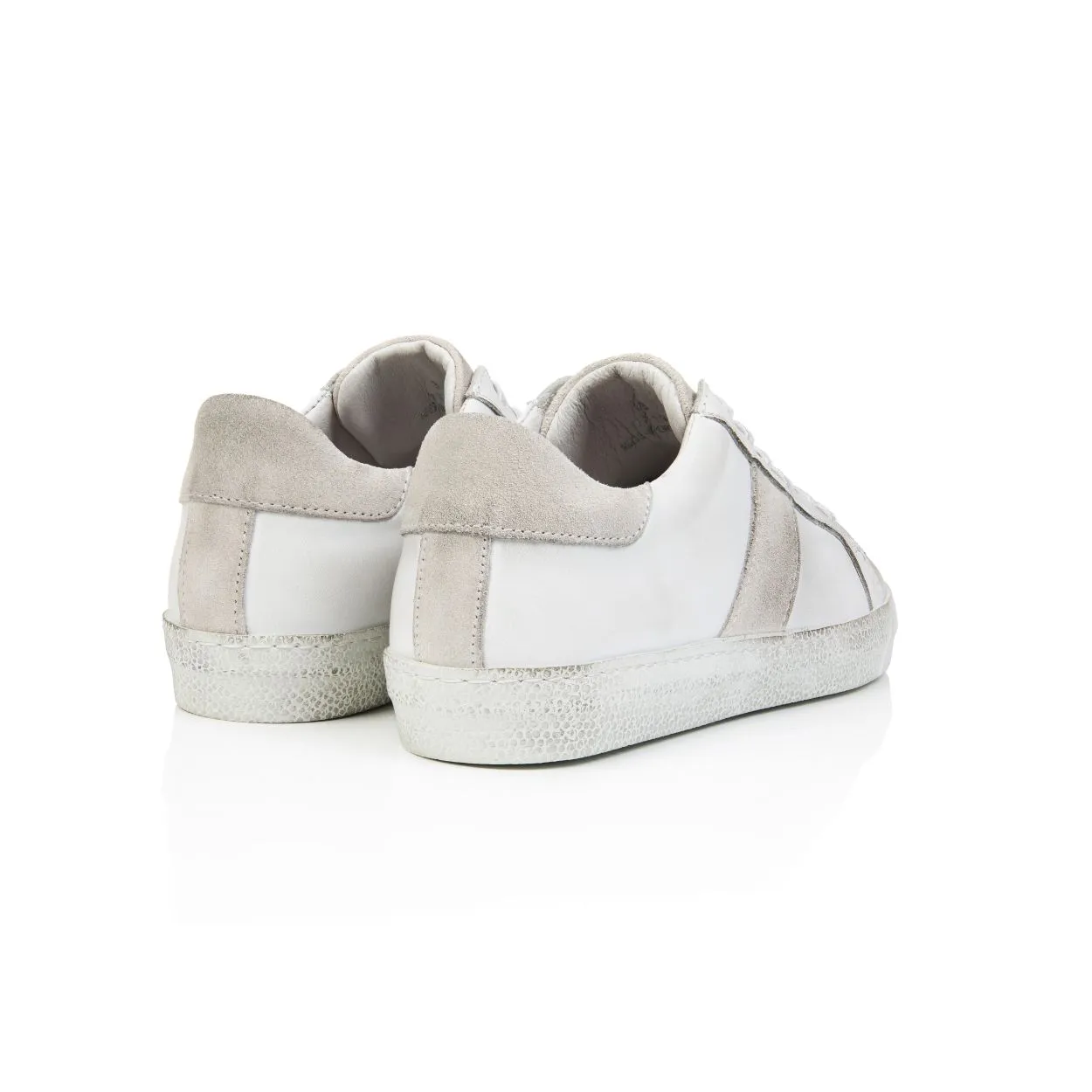 Cru: Vintage White Trainers