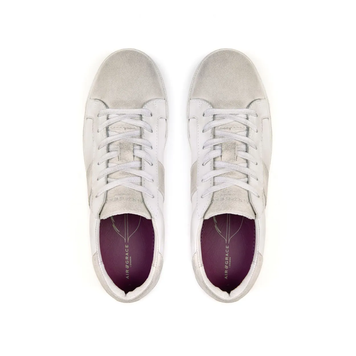 Cru: Vintage White Trainers