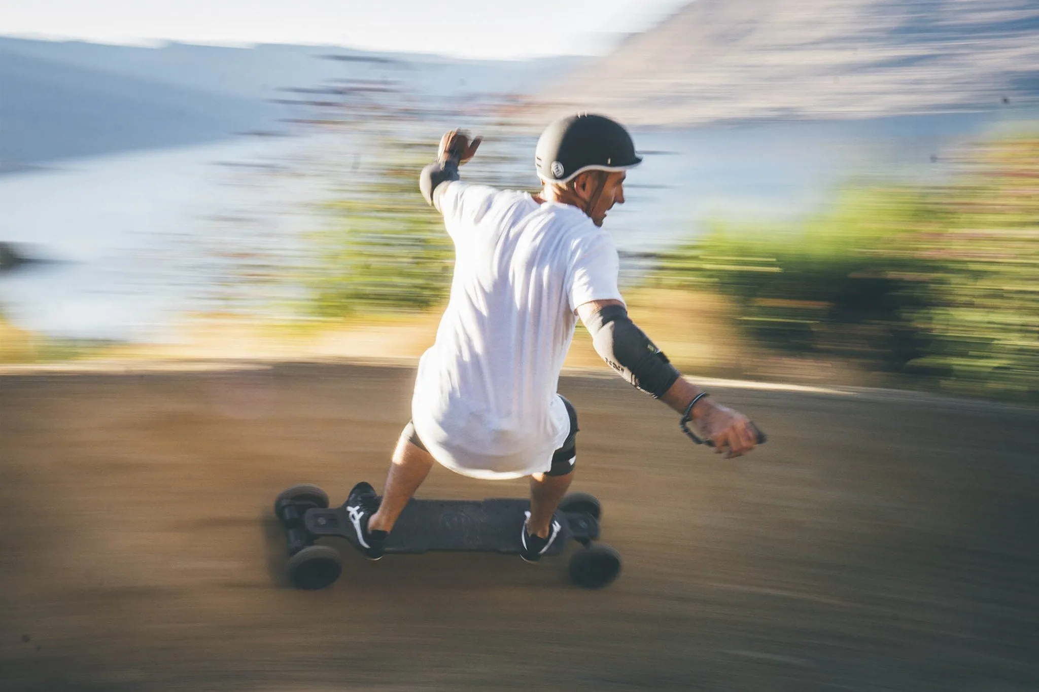 Evolve GTR Carbon Electric Skateboard
