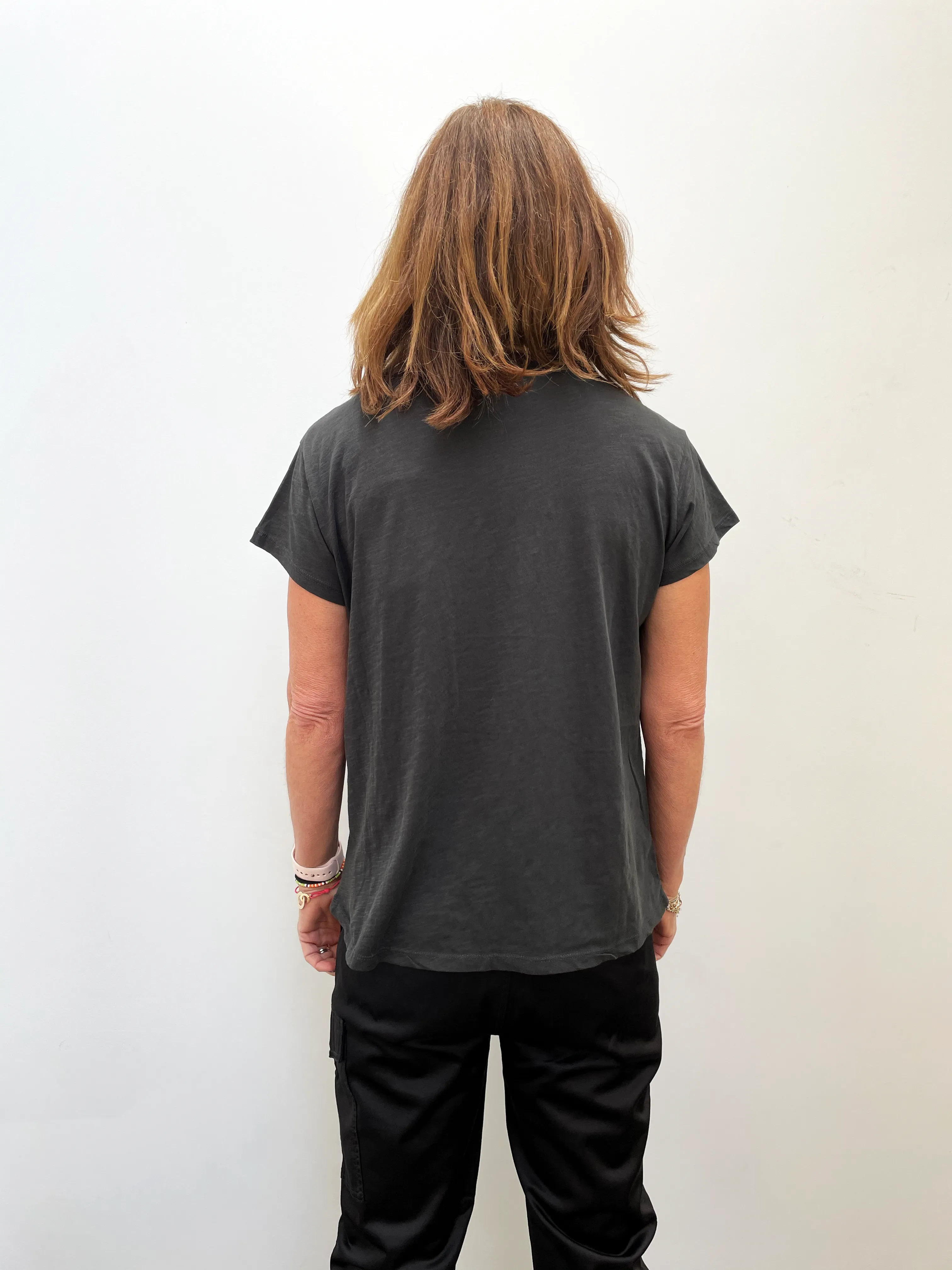 FIVE TSH2002 Tee in Black