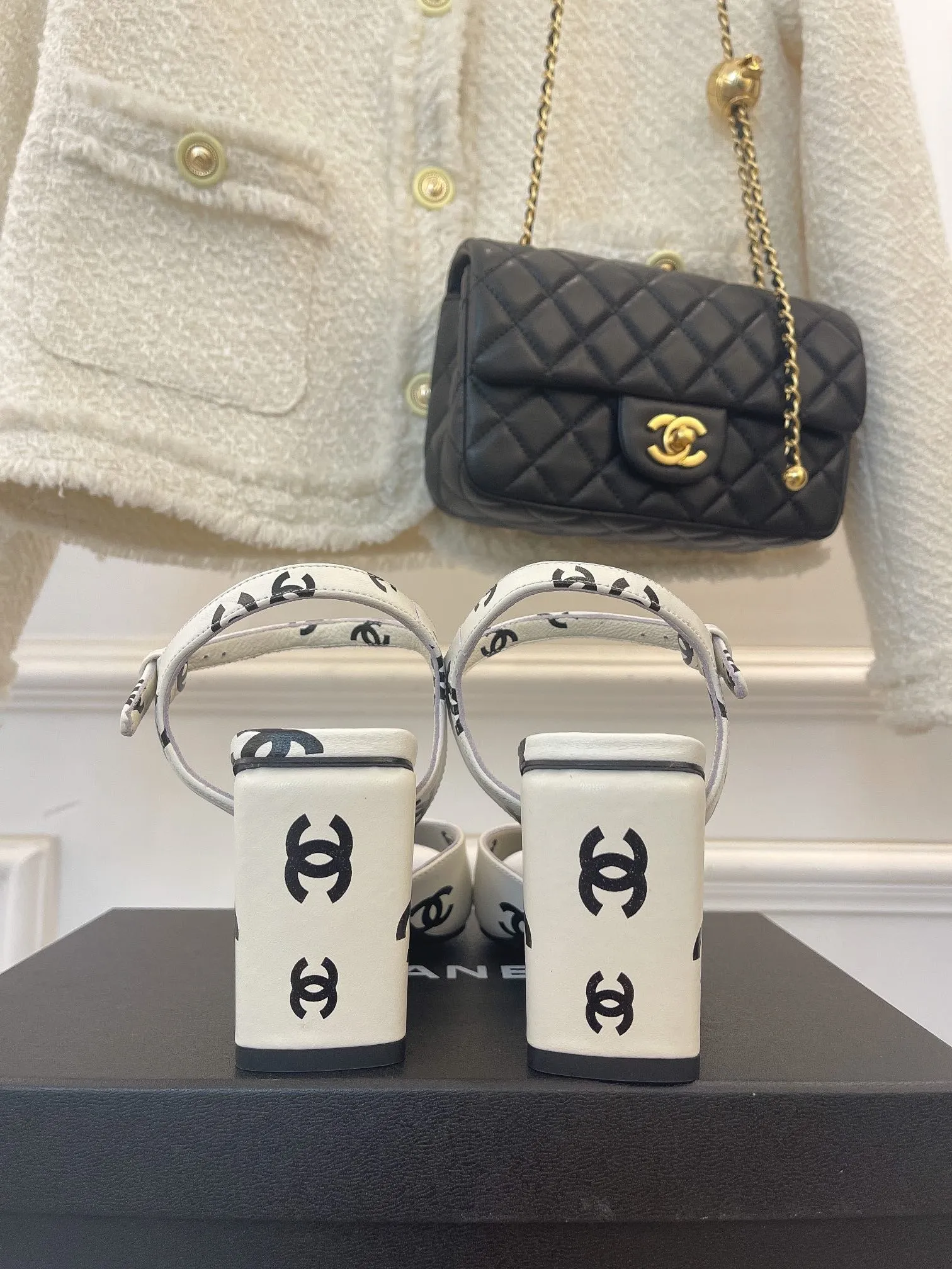 SE864 CC Sandals / Size5-9