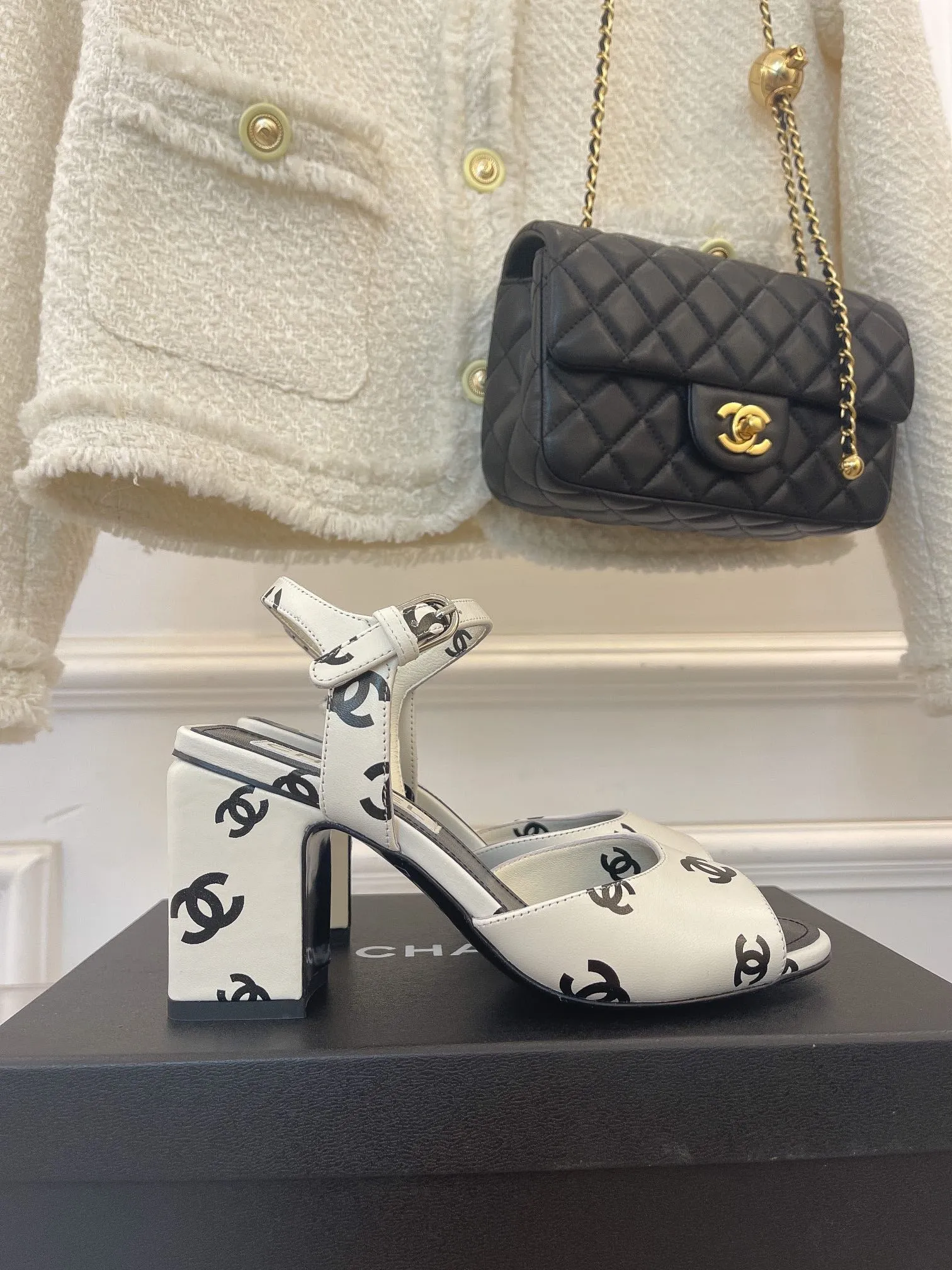 SE864 CC Sandals / Size5-9