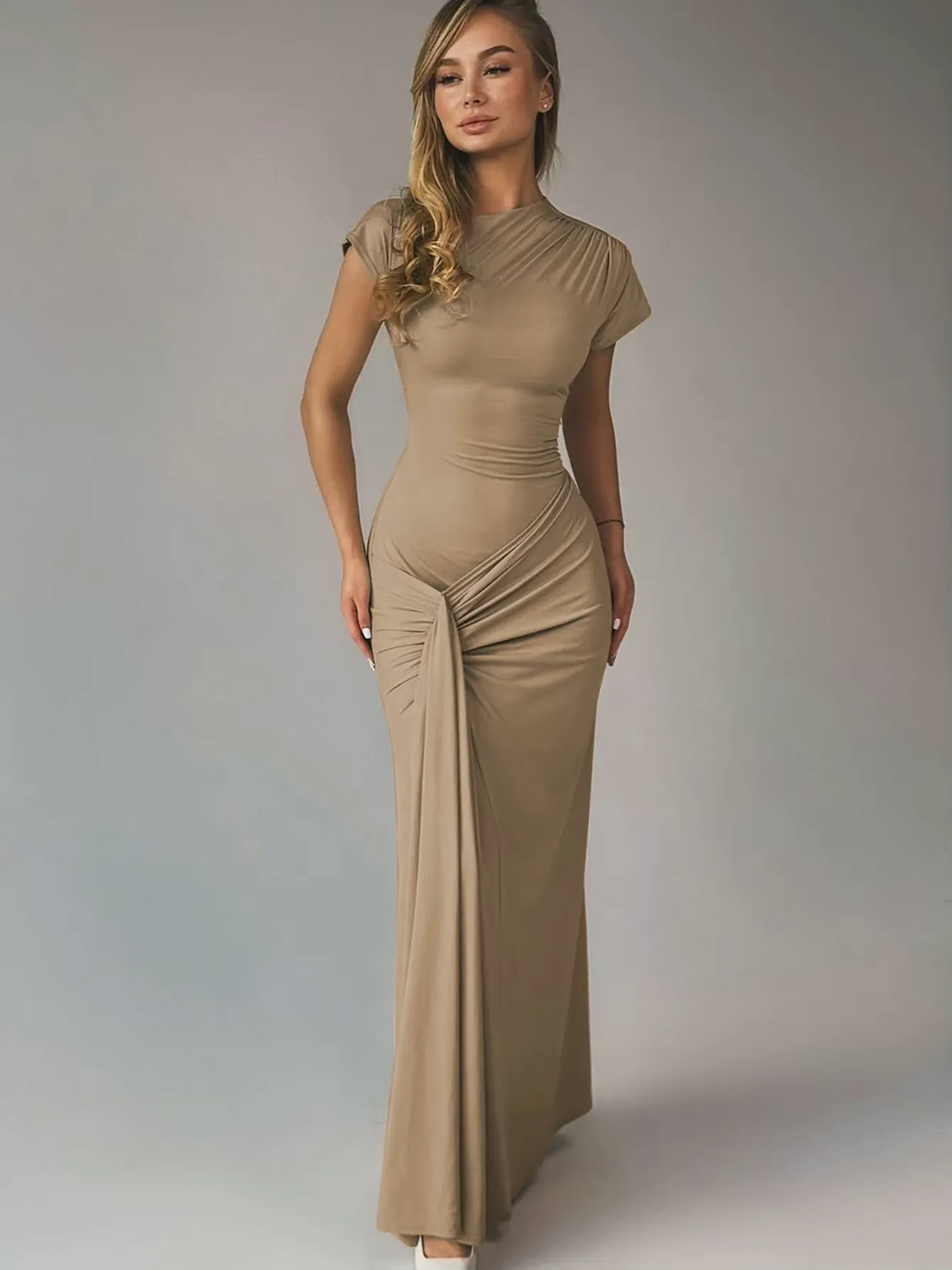 Seraphina – Elegant draped design – Maxi dress