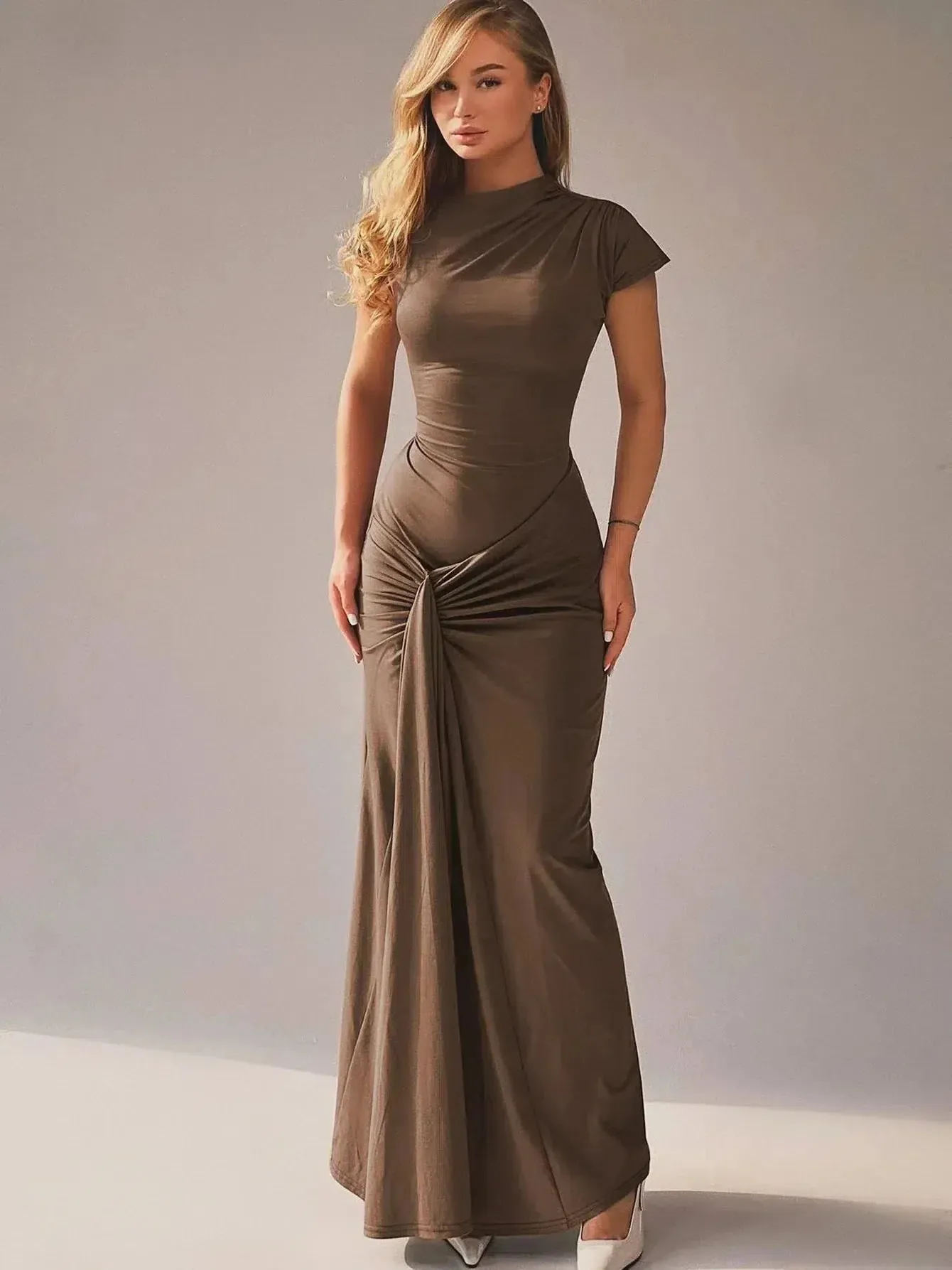 Seraphina – Elegant draped design – Maxi dress