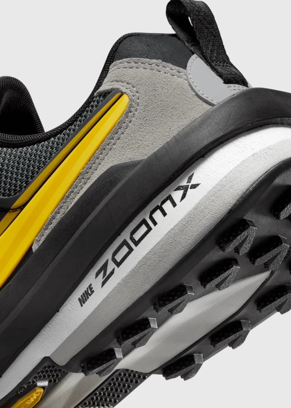 x sacai Zegamadome 'Matte Silver' Sneakers
